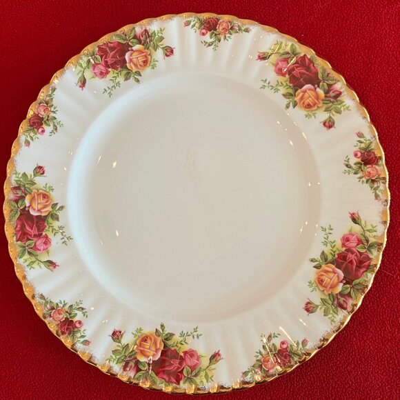 Royal Albert Old Country Roses Dinner Plate 10-3/8" Made in England - Picture 10 of 10